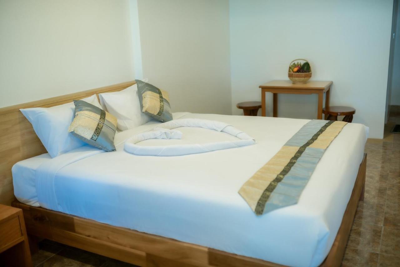 Coconut Grove Hotel Samui Chaweng  Exterior photo
